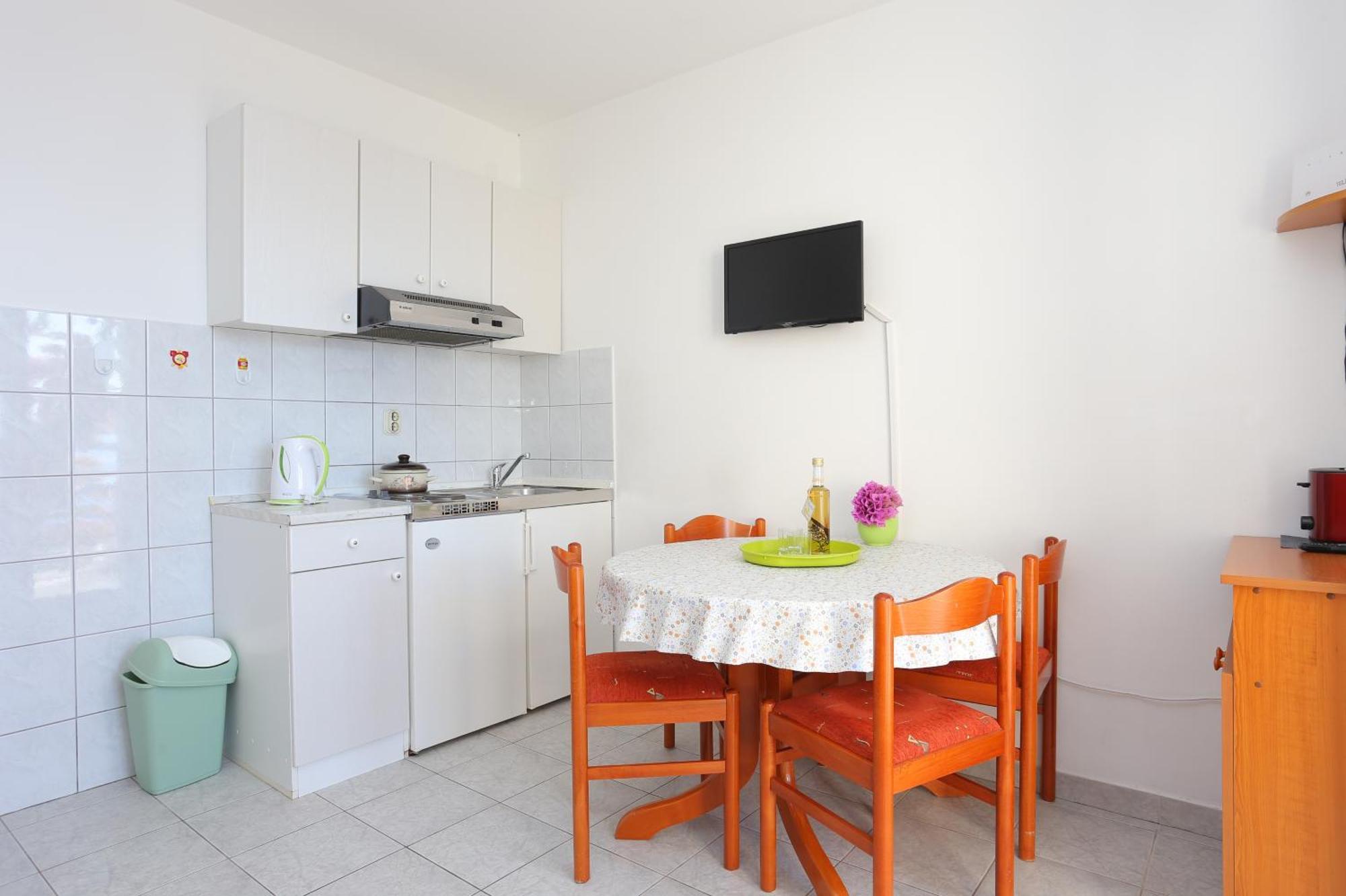 Apartments By The Sea Rastici, Ciovo - 11723 트로기르 객실 사진